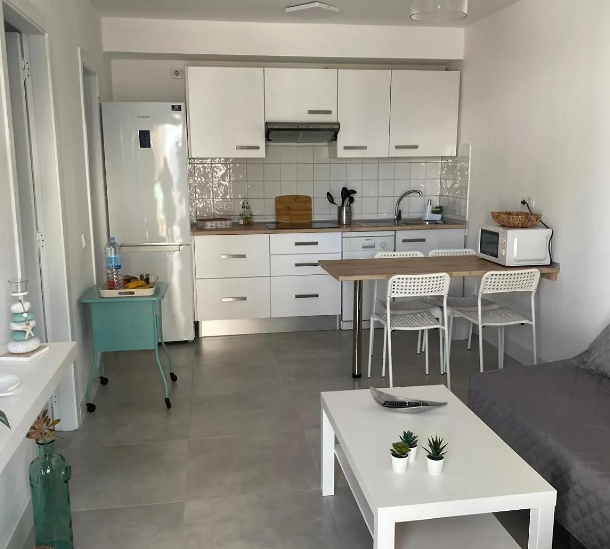 Cotillo 0*,  İspanya